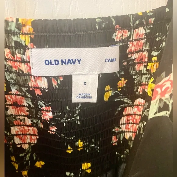 Old Navy black floral maxi dress - Picture 5 of 7